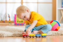 小孩舌头上长白点点怎么办（孩子舌头上有白色突起）