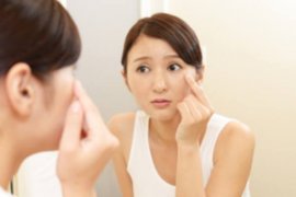 鸡蛋清加牛奶加面粉面膜（蛋清加纯牛奶敷面膜有什么功效）