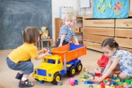 小孩子失明了怎么办（小孩眼瞎了怎么办）