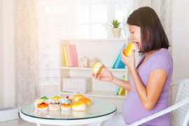 孕妇上火不能吃什么水果（孕期上火不能吃什么