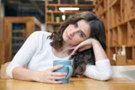 备孕男人吃什么补精养肾（备孕期间男人吃什么可以生女孩）